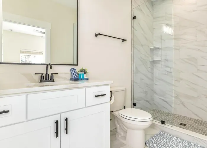 Downtown Sea Escape Iii Apartment