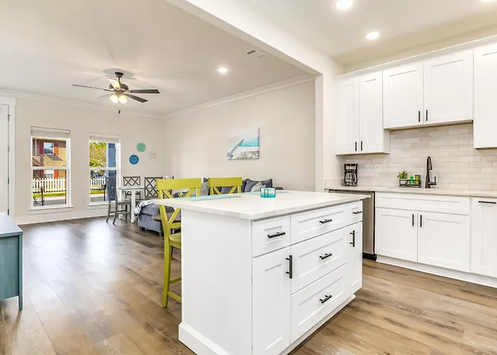 Downtown Sea Escape Iii Apartment *