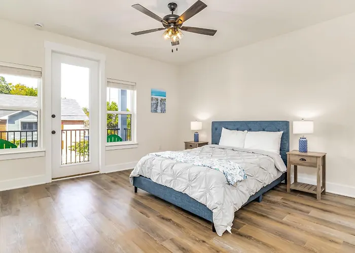 Apartment Downtown Sea Escape Iii Pensacola