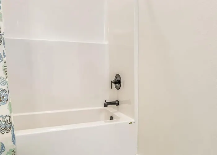 Apartment Downtown Sea Escape Iii
