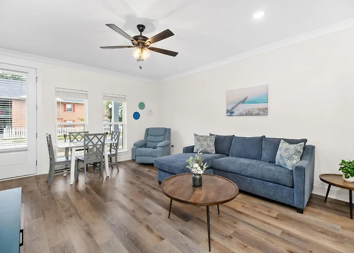 Apartment Downtown Sea Escape Iii Pensacola